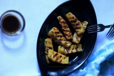 Grilled Honey-Lime Pineapple: A Sweet and Smoky Summer Dessert - Plattershare - Recipes, food stories and food lovers Grilled Honey-Lime Pineapple: A Sweet and Smoky Summer Dessert - Plattershare - Recipes, food stories and food lovers