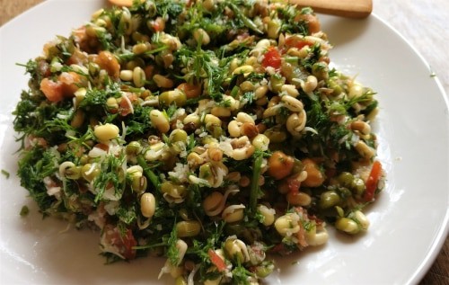 Dill Leaves Breakfast Salad - Plattershare - Recipes, food stories and food enthusiasts