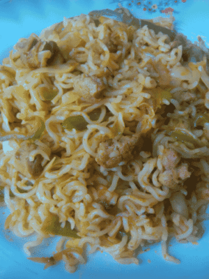 Spicy Soya Chunk Noodles: A Flavorful Vegetarian Delight - Plattershare - Recipes, food stories and food lovers Spicy Soya Chunk Noodles: A Flavorful Vegetarian Delight - Plattershare - Recipes, food stories and food lovers