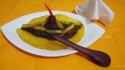 Spicy Chili Pumpkin: A Flavorful and Healthy Bengali Dish - Plattershare - Recipes, food stories and food lovers Spicy Chili Pumpkin: A Flavorful and Healthy Bengali Dish - Plattershare - Recipes, food stories and food lovers