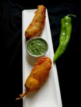 Rajasthani Mirchi Bada/ Stuffed Chilli Fritters - Plattershare - Recipes, food stories and food lovers