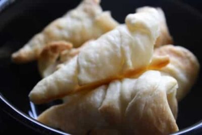 Crispy Cheese & Corn Puff Pastry Cones: An Easy Savory Appetizer - Plattershare - Recipes, food stories and food lovers Crispy Cheese & Corn Puff Pastry Cones: An Easy Savory Appetizer - Plattershare - Recipes, food stories and food lovers