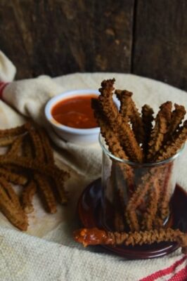 Healthy Baked Banana Flour Churros with Spicy Tomato Sauce - Plattershare - Recipes, food stories and food lovers Healthy Baked Banana Flour Churros with Spicy Tomato Sauce - Plattershare - Recipes, food stories and food lovers