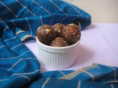 Dry Fruits And Nuts Ladoo - Plattershare - Recipes, food stories and food lovers