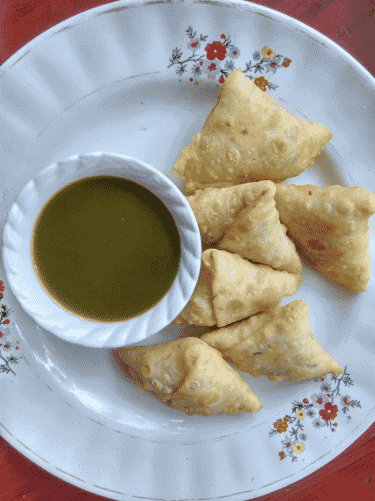 Dal Pakwan Samosas - Plattershare - Recipes, Food Stories And Food Enthusiasts