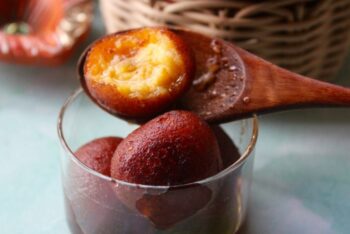 Pineapple Jamun (Gulab Jamun With A Fruity Twist) - Plattershare - Recipes, food stories and food lovers