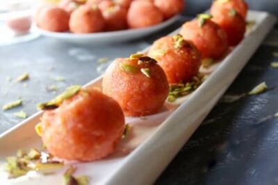 Homemade Motichoor Laddu: A Step-by-Step Guide to Pearl-Sized Delights - Plattershare - Recipes, food stories and food lovers Homemade Motichoor Laddu: A Step-by-Step Guide to Pearl-Sized Delights - Plattershare - Recipes, food stories and food lovers