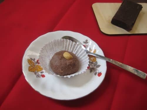 Chocolate Sondesh - Plattershare - Recipes, food stories and food lovers