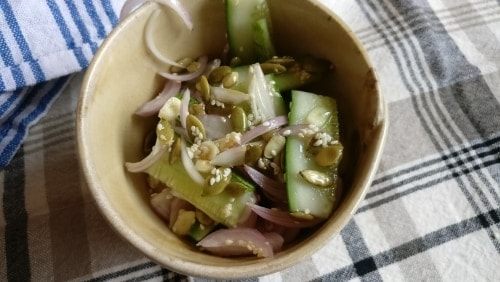 Cucumber Onion Salad - Plattershare - Recipes, Food Stories And Food Enthusiasts