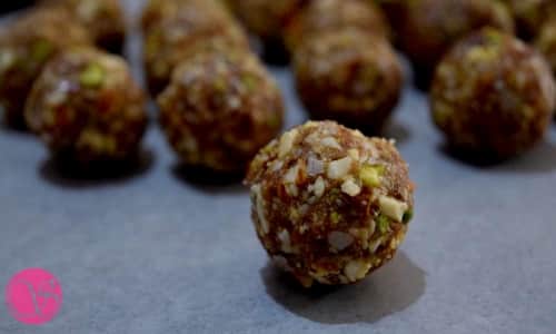 No Bake Energy Balls With Oman Dates - Plattershare - Recipes, food stories and food lovers