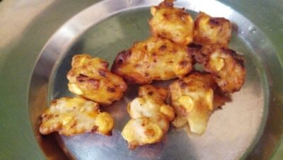 Crispy Roasted Chana Dal Fritters: An Easy & Flavorful Snack - Plattershare - Recipes, food stories and food lovers Crispy Roasted Chana Dal Fritters: An Easy & Flavorful Snack - Plattershare - Recipes, food stories and food lovers