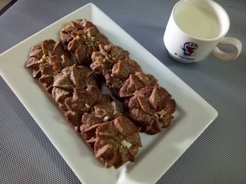 Sprouted Ragi Almond Cookies - Plattershare - Recipes, Food Stories And Food Enthusiasts