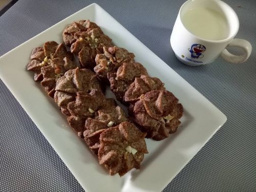 Sprouted Ragi Almond Cookies - Plattershare - Recipes, food stories and food lovers