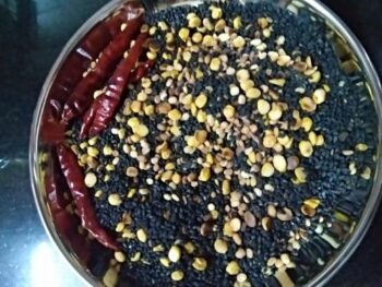 Ellu Podi Or Spiced Sesame And Lentils Dry Chutney Powder - Plattershare - Recipes, food stories and food lovers