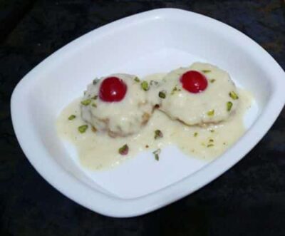 Kheer Malpua: Indulge in this Creamy Bengali Dessert - Plattershare - Recipes, food stories and food lovers Kheer Malpua: Indulge in this Creamy Bengali Dessert - Plattershare - Recipes, food stories and food lovers