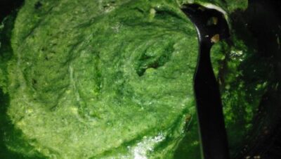 Sarson Ka Saag with Makke Di Roti: A Classic Punjabi Winter Feast - Plattershare - Recipes, food stories and food lovers Sarson Ka Saag with Makke Di Roti: A Classic Punjabi Winter Feast - Plattershare - Recipes, food stories and food lovers