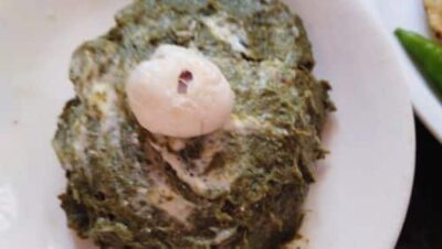 Sarson Ka Saag with Makke Di Roti: A Classic Punjabi Winter Feast - Plattershare - Recipes, food stories and food lovers Sarson Ka Saag with Makke Di Roti: A Classic Punjabi Winter Feast - Plattershare - Recipes, food stories and food lovers