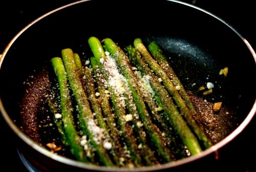 Roasted Asparagus Recipe - Plattershare - Recipes, food stories and food enthusiasts