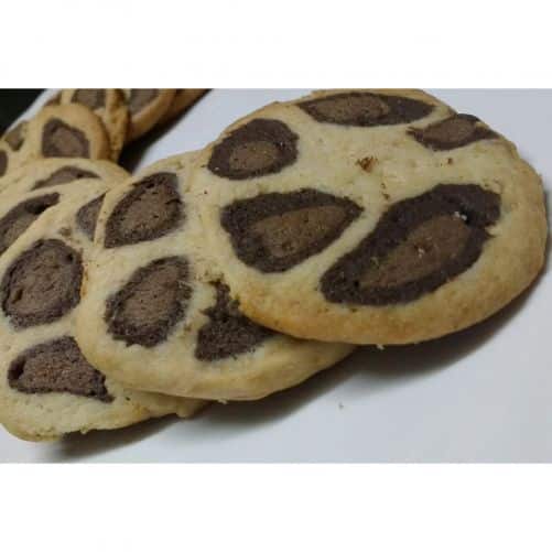 Leopard Print Cookies - Plattershare - Recipes, Food Stories And Food Enthusiasts
