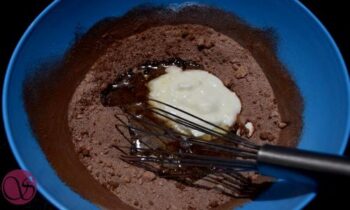 Healthy Chocolate Semolina Cake Recipe - Plattershare - Recipes, food stories and food lovers