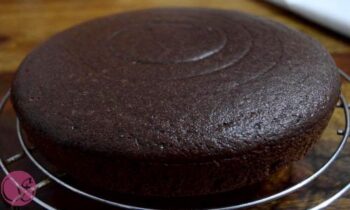 Healthy Chocolate Semolina Cake Recipe - Plattershare - Recipes, food stories and food lovers