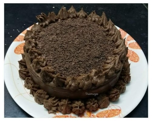 Devil'S Food Cake - Plattershare - Recipes, food stories and food lovers
