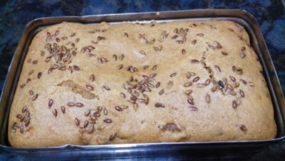 Moist & Healthy Flaxseed Cake: A Delicious Indian-Inspired Treat - Plattershare - Recipes, food stories and food lovers Moist & Healthy Flaxseed Cake: A Delicious Indian-Inspired Treat - Plattershare - Recipes, food stories and food lovers