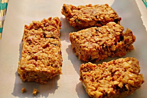 Granola Bars (No Bake) - Plattershare - Recipes, food stories and food lovers