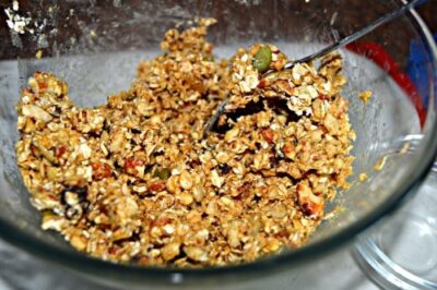 Easy No-Bake Peanut Butter Granola Bars - Plattershare - Recipes, food stories and food lovers Easy No-Bake Peanut Butter Granola Bars - Plattershare - Recipes, food stories and food lovers