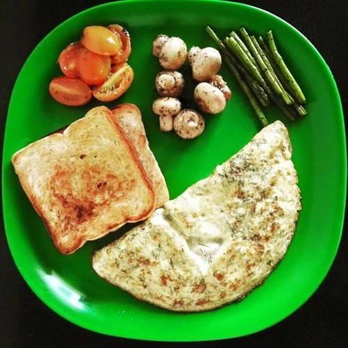 Capsicum And Dill Omelette With Roasted Vegetables - Plattershare - Recipes, food stories and food lovers
