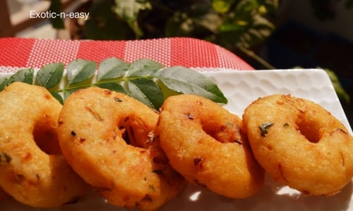 Poha Vada (Flattened Rice Vada) - Plattershare - Recipes, food stories and food lovers