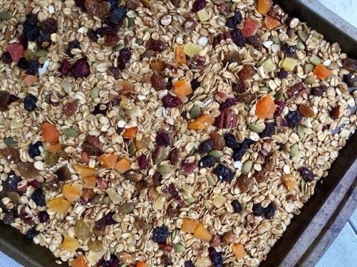 Homemade Granola - Plattershare - Recipes, food stories and food lovers