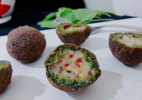 Spinach Cheese Balls - Plattershare - Recipes, Food Stories And Food Enthusiasts