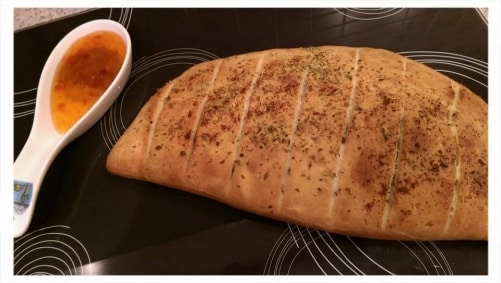 Garlic Bread (Dominos Style) - Plattershare - Recipes, food stories and food lovers