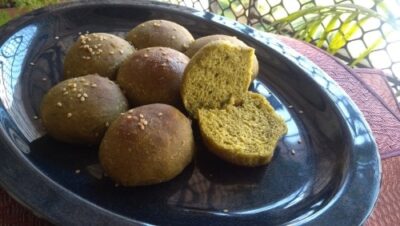 Fluffy Vegan Spinach Buns (Eggless & Easy) - Plattershare - Recipes, food stories and food lovers Fluffy Vegan Spinach Buns (Eggless & Easy) - Plattershare - Recipes, food stories and food lovers