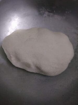 Chewy Sticky Rice Roti: A Nagaland Treat for Tea Time - Plattershare - Recipes, food stories and food lovers Chewy Sticky Rice Roti: A Nagaland Treat for Tea Time - Plattershare - Recipes, food stories and food lovers