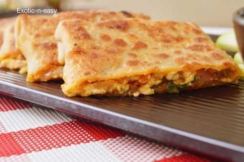 Schezwan Paneer Pockets - Plattershare - Recipes, Food Stories And Food Enthusiasts