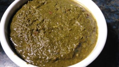 Healthy Green Flatbread with Spiced Potato Filling - Plattershare - Recipes, food stories and food lovers Healthy Green Flatbread with Spiced Potato Filling - Plattershare - Recipes, food stories and food lovers