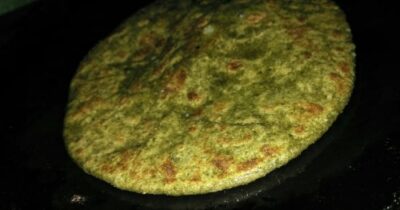 Healthy Green Flatbread with Spiced Potato Filling - Plattershare - Recipes, food stories and food lovers Healthy Green Flatbread with Spiced Potato Filling - Plattershare - Recipes, food stories and food lovers
