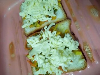 Bread Cheese Sandwich - Plattershare - Recipes, food stories and food lovers