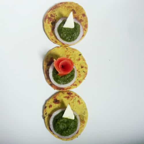 Makke Ki Roti - Plattershare - Recipes, food stories and food lovers