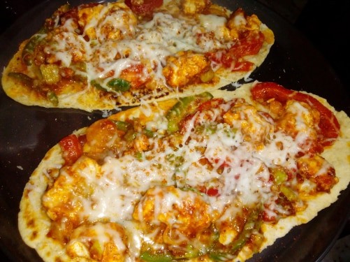 Naan Pizza - Plattershare - Recipes, Food Stories And Food Enthusiasts