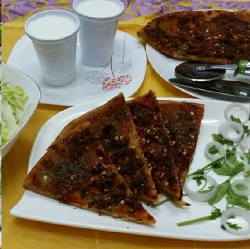 Katlama (Poor Man'S Pizza) - Plattershare - Recipes, food stories and food lovers