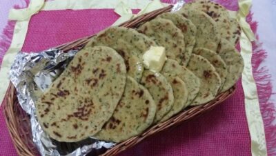 Avarekalu / Lilva Beans & Sabsige Soppu / Dill Leaves - Flattened Rice Bread - Plattershare - Recipes, food stories and food enthusiasts