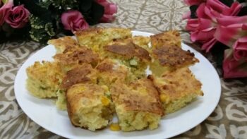 Cheesy Mexican Cornbread - Plattershare - Recipes, food stories and food lovers