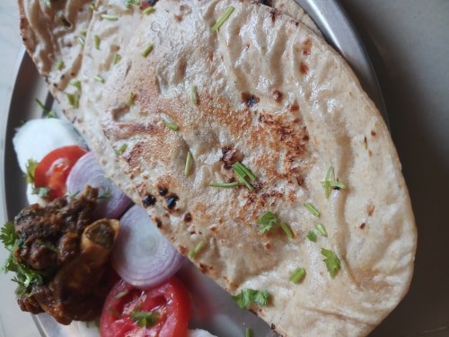 Dahi Wali Roti - Plattershare - Recipes, Food Stories And Food Enthusiasts