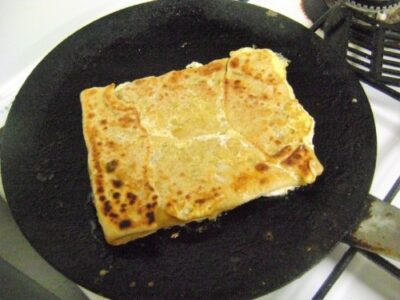Baida Roti: Savory Indian Egg-Wrapped Flatbread with Spiced Keema - Plattershare - Recipes, food stories and food lovers Baida Roti: Savory Indian Egg-Wrapped Flatbread with Spiced Keema - Plattershare - Recipes, food stories and food lovers