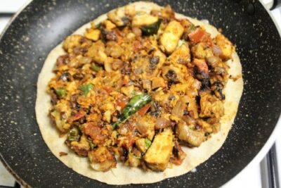 Spicy Chicken Tikka Quesadillas with a Zesty Twist - Plattershare - Recipes, food stories and food lovers Spicy Chicken Tikka Quesadillas with a Zesty Twist - Plattershare - Recipes, food stories and food lovers