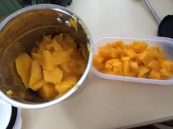 Mango Custard - Plattershare - Recipes, food stories and food lovers