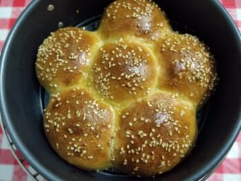 Dinner Rolls Bread - Plattershare - Recipes, food stories and food lovers